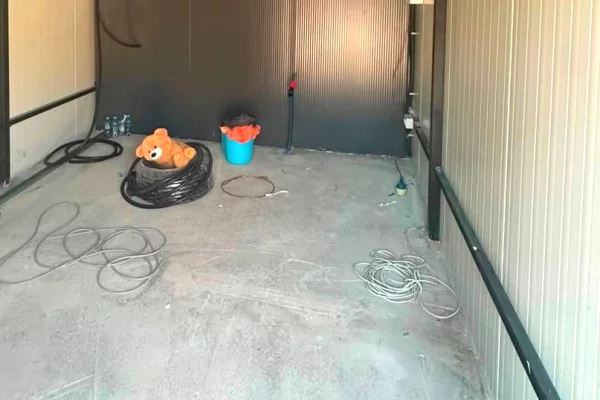 Ambient biznesi me qera 3+1 ne Tirane - 1,200 Euro