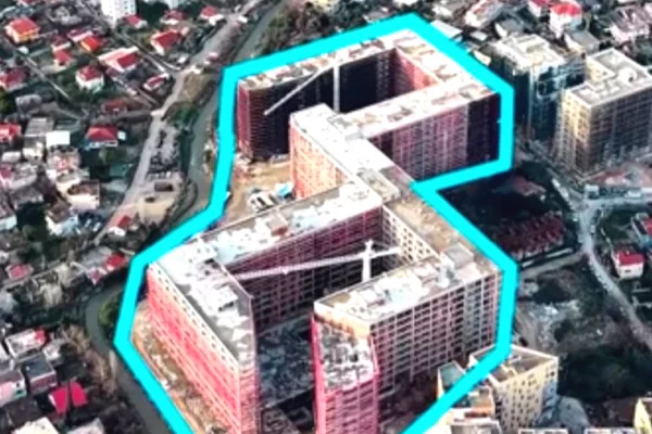 Shtepi ne shitje Apartament ne Tirane, 2+1, Mobilimi E mobiluar, Pagesa 187,600  Euro.