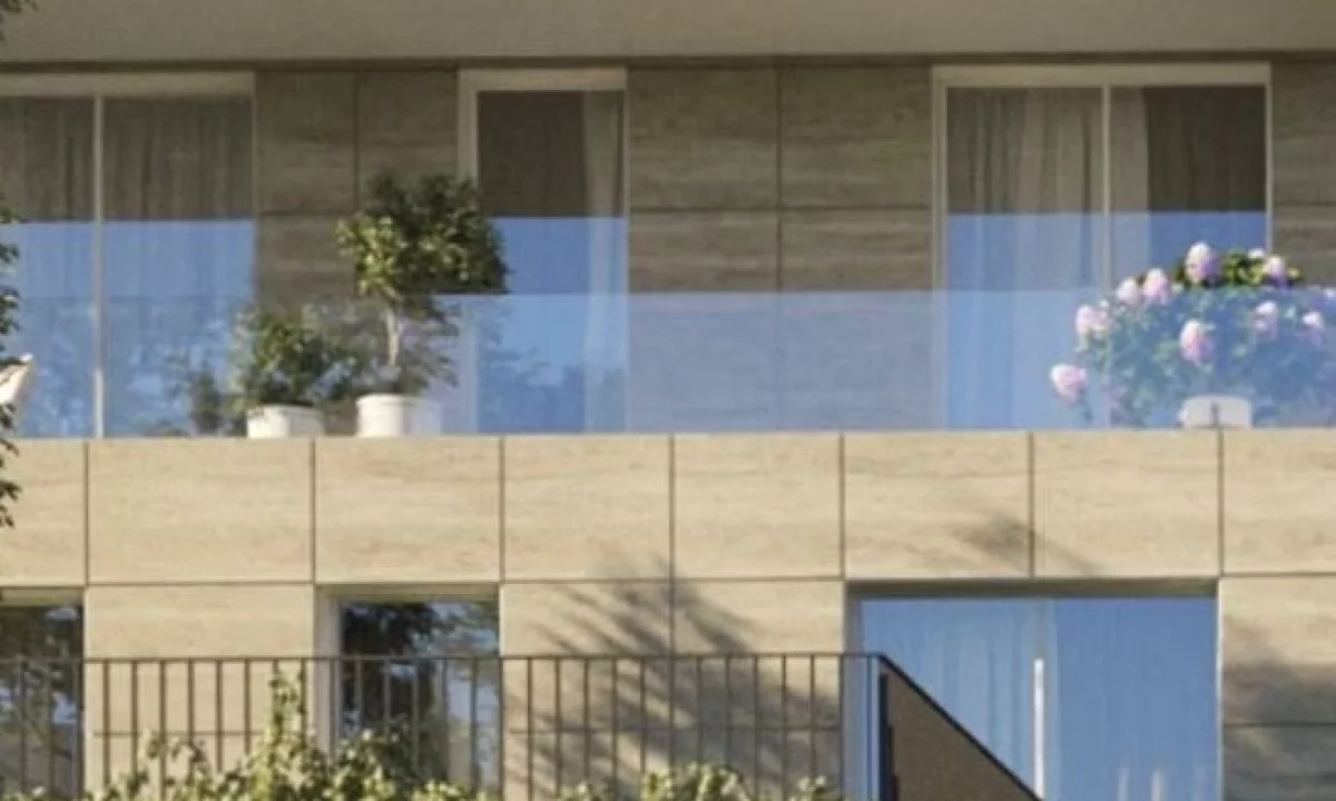 Shtepi ne shitje Apartament ne Tirane, 3+1, Mobilimi Bosh, pa mobiluar, Pagesa 26,830,000  Leke.