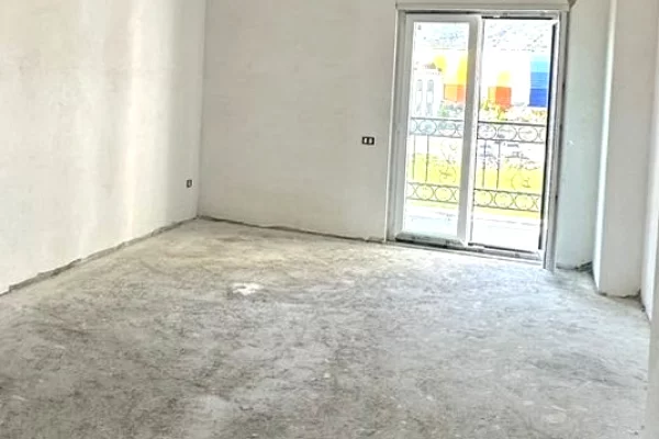 🏡 SHITET APARTAMENT 2+1 + 2 TUALETE | TIRANA PORTA E RE ✨