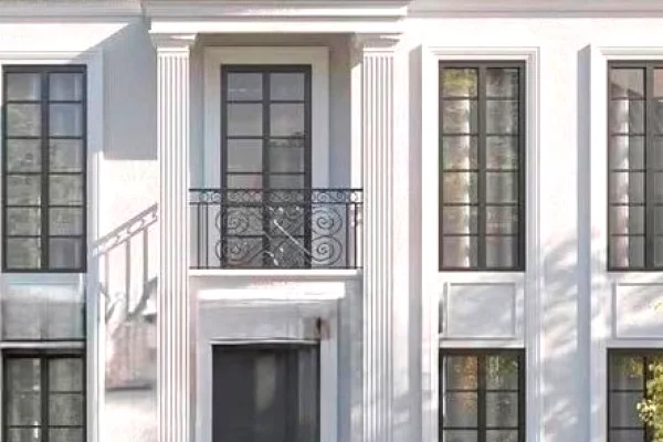 Shtepi ne shitje Vila Luksoze ne Tirane, 3+1, Mobilimi Bosh, pa mobiluar, Pagesa 663,500  Euro.