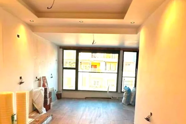 Shtepi ne shitje Apartament ne Tirane, 2+1, Mobilimi Pjeserisht e mobiluar, Pagesa 290,000  Euro.