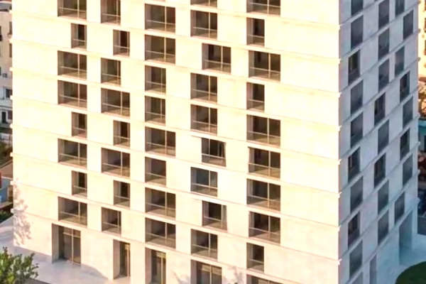 Shtepi ne shitje Apartament ne Tirane, 1+1, Mobilimi Bosh, pa mobiluar, Pagesa 78,700  Euro.