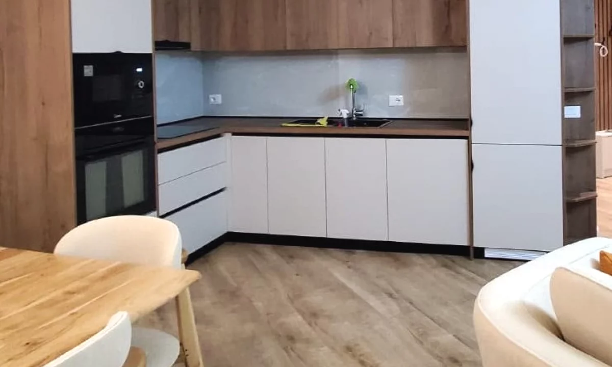 Shtepi me qera Apartament ne Tirane, 2+1, Mobilimi E mobiluar, Pagesa 1,500  Euro.