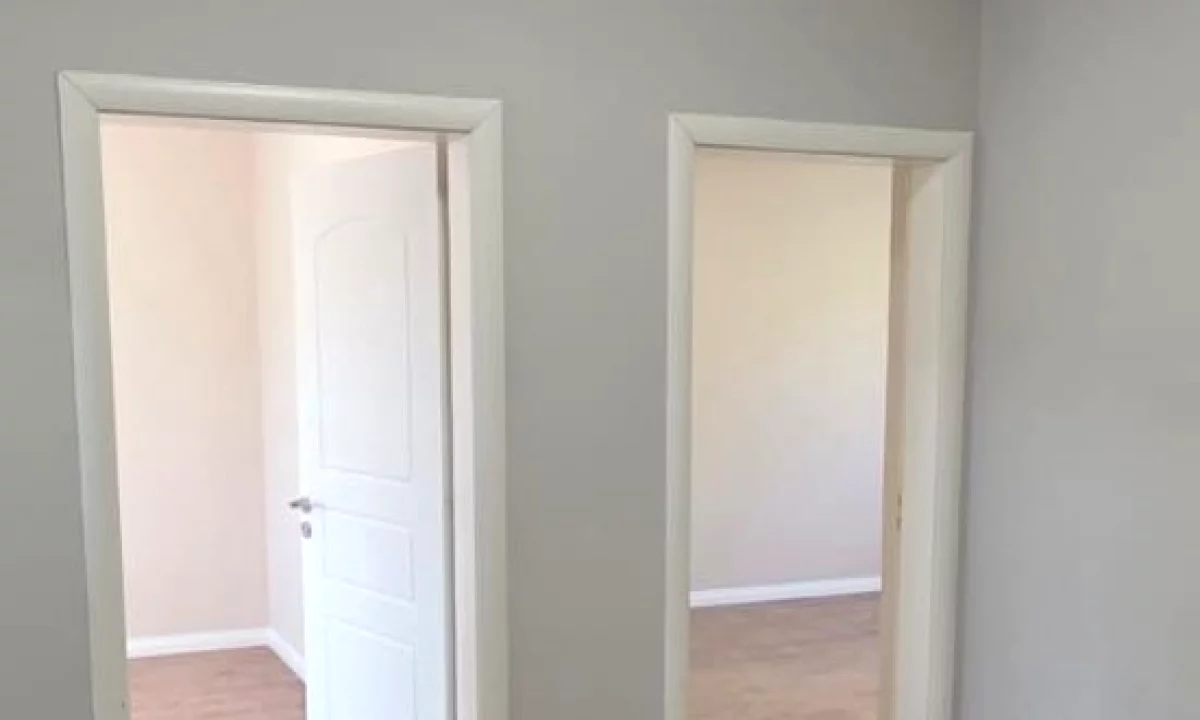 🏢 JEPET AMBIENT ZYRE ME QIRA – KOMUNA E PARISIT ✨