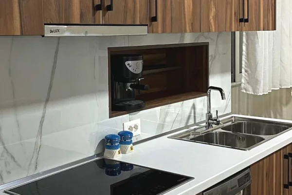 Shtepi me qera Apartament ne Tirane, 2+1, Mobilimi E mobiluar, Pagesa 65,000  Leke.