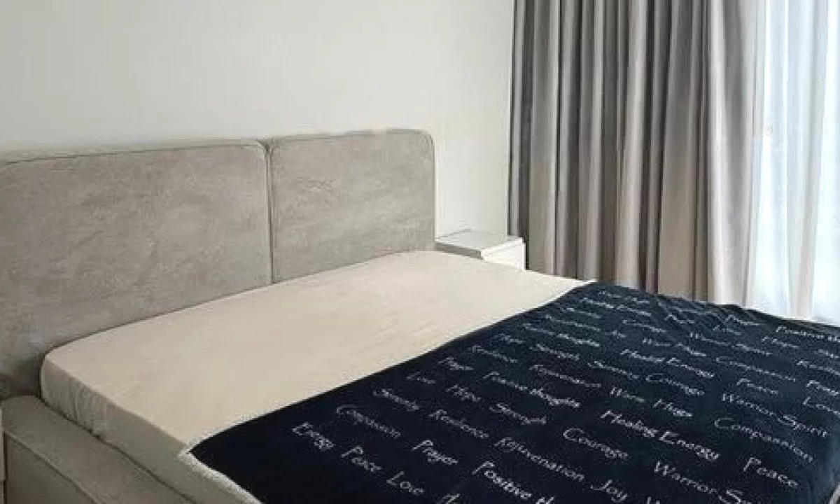 Shtepi me qera Apartament ne Tirane, 3+1, Mobilimi E mobiluar, Pagesa 1,800  Euro.