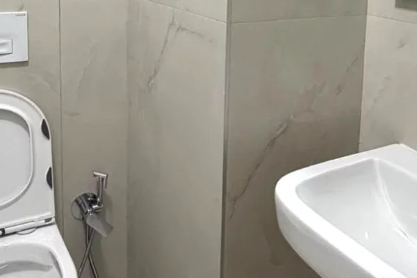 Shtepi me qera Apartament ne Tirane, 1+1, Mobilimi E mobiluar, Pagesa 45,000  Leke.