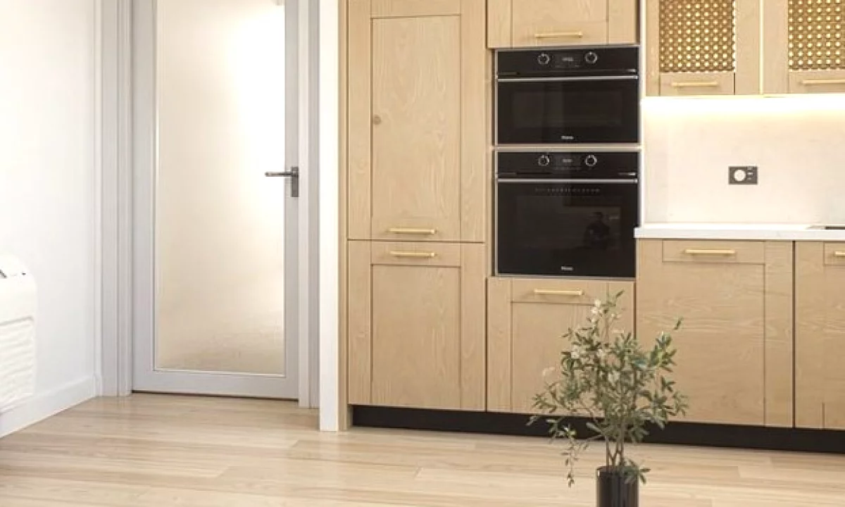 Shtepi me qera Apartament ne Tirane, 2+1, Mobilimi E mobiluar, Pagesa 1,400  Euro.