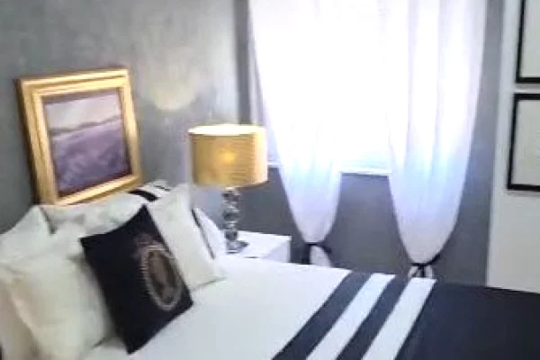 Casa in vendita Appartamento a Tirana, 2+1, Ambiente Arredato, Pagamento 260,000  Euro.