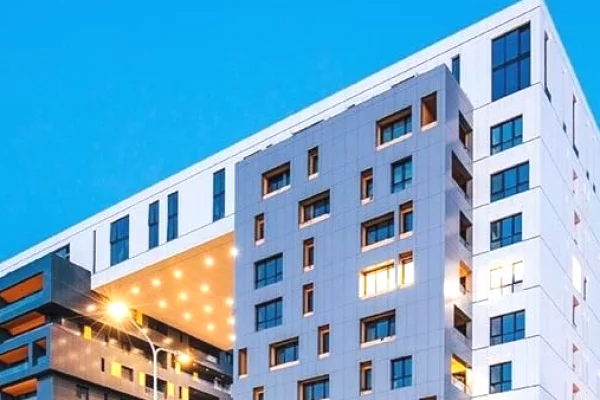 🏡 SHITET GARSONIERE – SQUARE 21