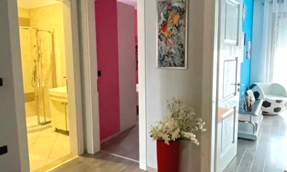 House for Rent Apartment in Tirana, 3+1, Furniture Furnished, Payment 1,150  Euro.