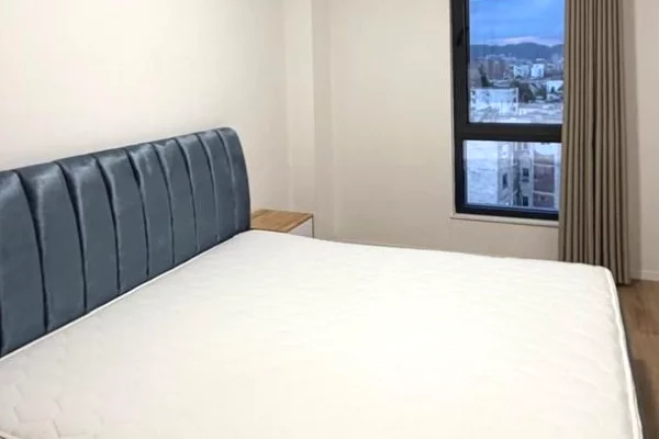 Shtepi me qera Apartament ne Tirane, 2+1, Mobilimi E mobiluar, Pagesa 750  Euro.