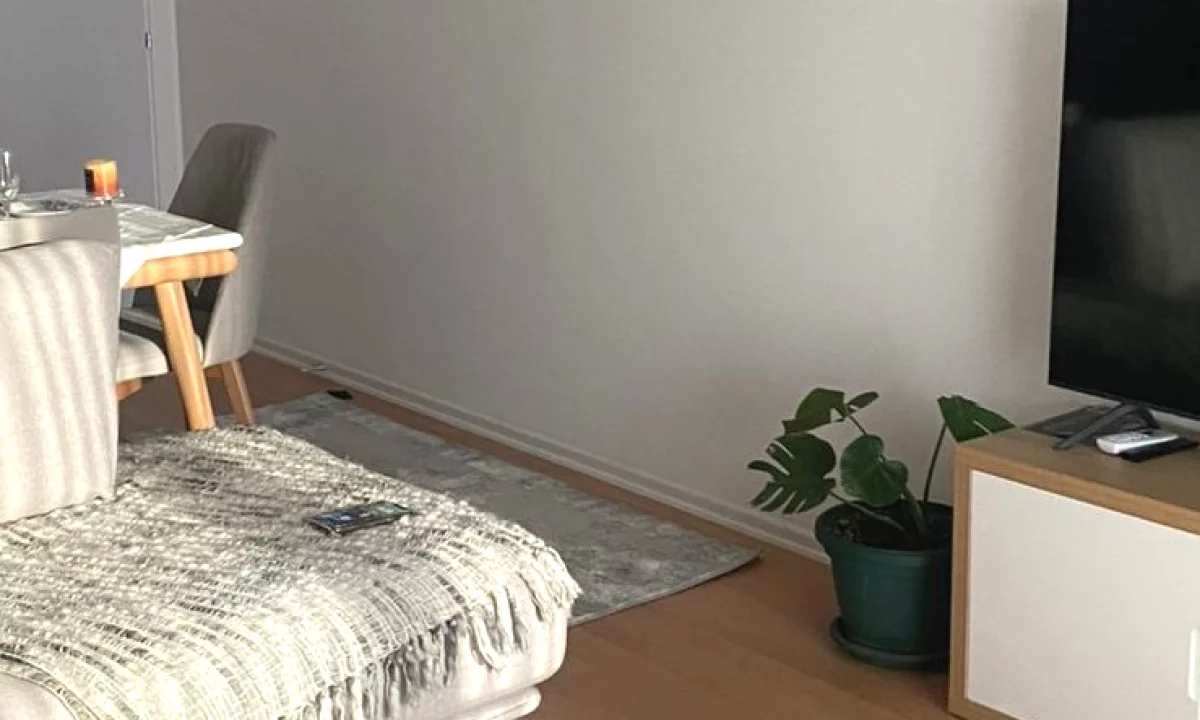 Shtepi me qera Apartament ne Tirane, 2+1, Mobilimi E mobiluar, Pagesa 65,000  Leke.