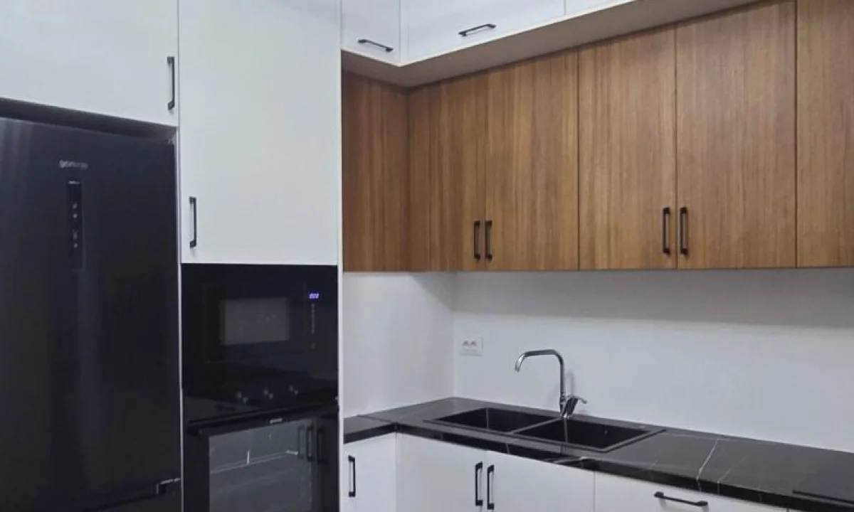 Shtepi me qera Apartament ne Tirane, 1+1, Mobilimi E mobiluar, Pagesa 600  Euro.