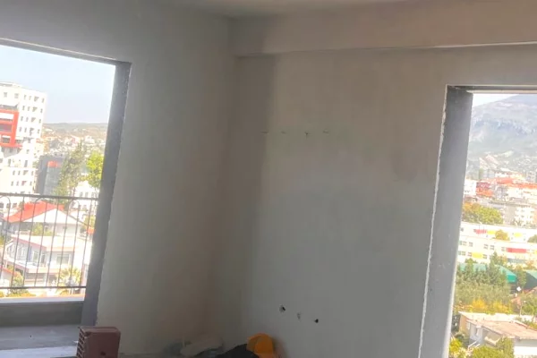 House for Sale Apartment in Tirana, 2+1, Furniture Emty, Payment 155,000  Euro.
