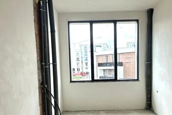 House for Sale Apartment in Tirana, 3+1, Furniture Emty, Payment 600,000  Euro.