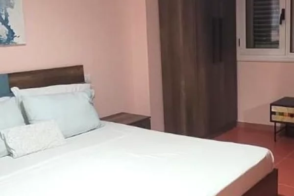Shtepi ne shitje Apartament ne Vlore, 1+1, Mobilimi E mobiluar, Pagesa 100,000  Euro.