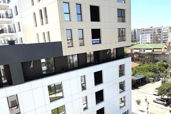 🔥 ULËT ÇMIMI ‼️‼️  🏡 SHITET APARTAMENT 2+1 + POST PARKIMI – RRUGA JORDAN MISJA
