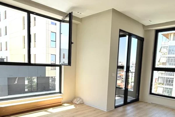 House for Sale Apartment in Tirana, 2+1, Furniture Emty, Payment 245,000  Euro.