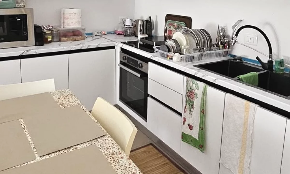 House for Rent Apartment in Tirana, 2+1, Furniture Furnished, Payment 100,000  Leke.
