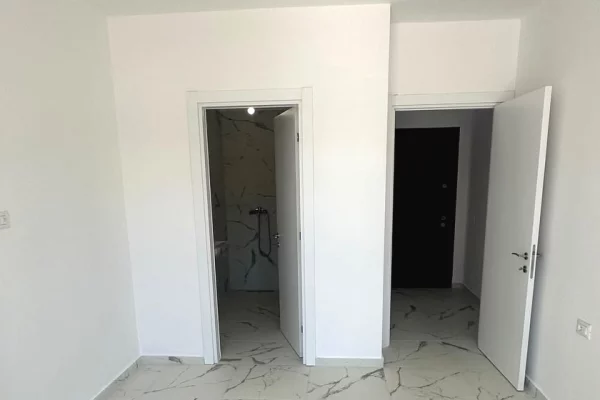 🏢 JEPET ME QIRA ZYRE | UNIVERS CITY ✨