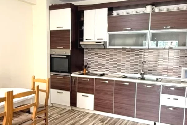 House for Sale Apartment in Tirana, 2+1, Furniture Furnished, Payment 265,000,000  Leke.