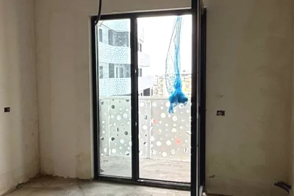 House for Sale Apartment in Tirana, 2+1, Furniture Emty, Payment 279,250  Euro.