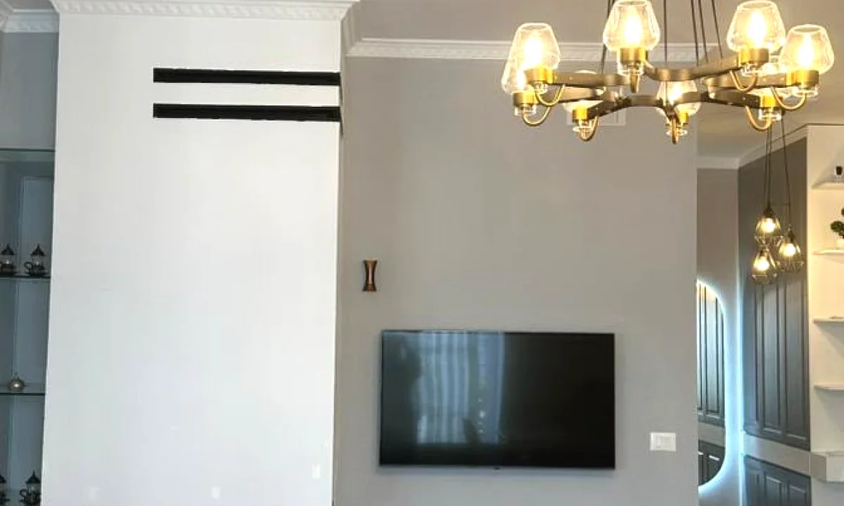 Shtepi me qera Apartament ne Tirane, 2+1, Mobilimi E mobiluar, Pagesa 1,800  Euro.