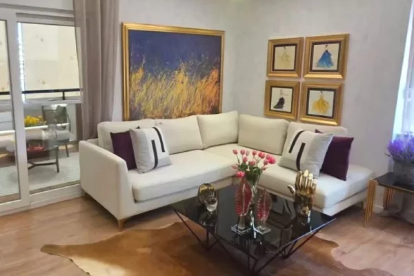 Casa in vendita Appartamento a Tirana, 2+1, Ambiente Arredato, Pagamento 260,000  Euro.