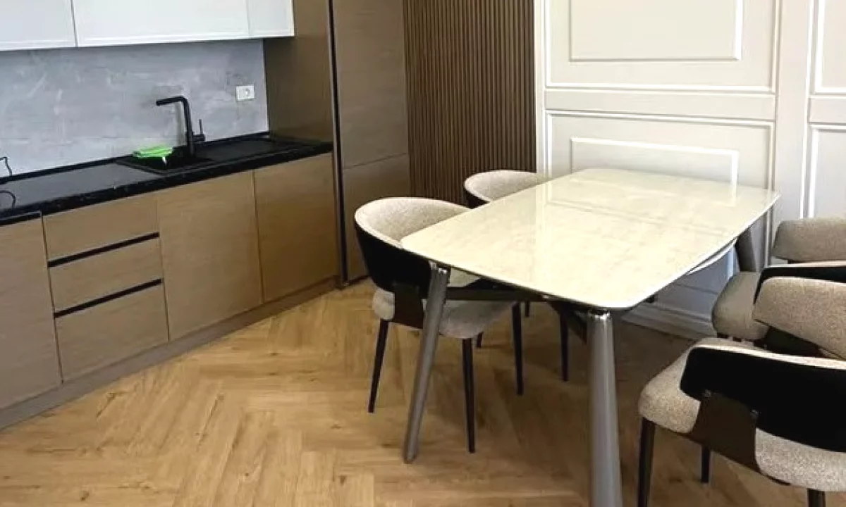 Shtepi me qera Apartament ne Tirane, 1+1, Mobilimi E mobiluar, Pagesa 759  Euro.