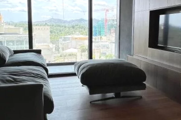 Shtepi me qera Apartament ne Tirane, 2+1, Mobilimi E mobiluar, Pagesa 250,000  Leke.