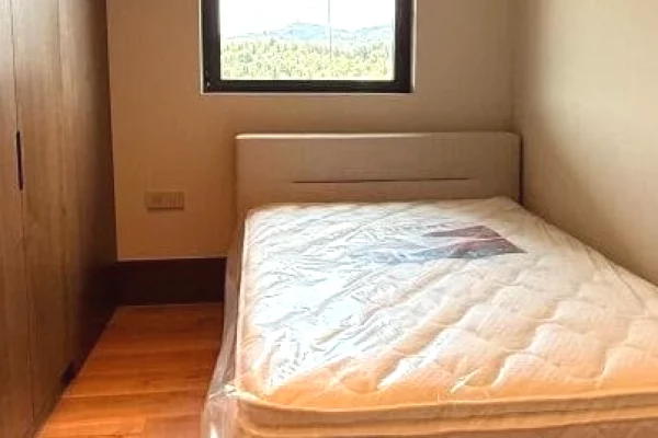 Shtepi me qera Apartament ne Tirane, 2+1, Mobilimi E mobiluar, Pagesa 250,000  Leke.