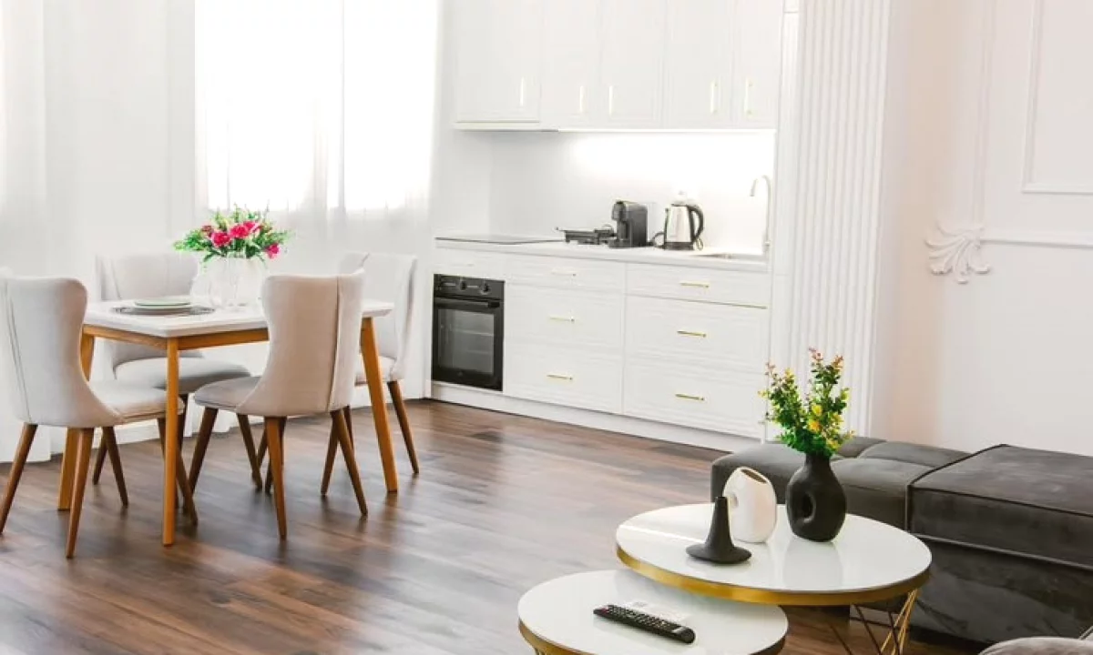 Shtepi me qera Apartament ne Tirane, 1+1, Mobilimi E mobiluar, Pagesa 60,000  Leke.