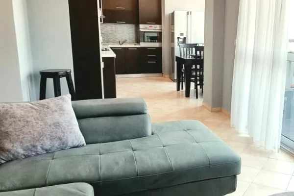 Shtepi me qera Apartament ne Tirane, 1+1, Mobilimi E mobiluar, Pagesa 65,000  Leke.