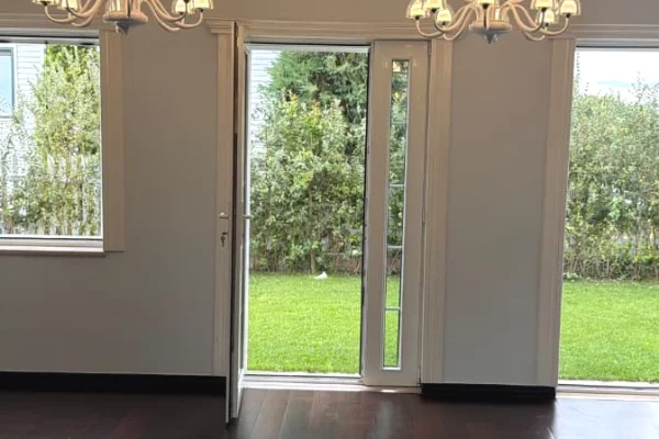 🏡 JEPET ME QIRA | VILË 3-KATËSHE – GARDEN HILLS RESIDENCE, TEG