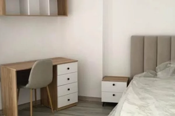 Shtepi me qera Apartament ne Tirane, 2+1, Mobilimi E mobiluar, Pagesa 60,000  Leke.