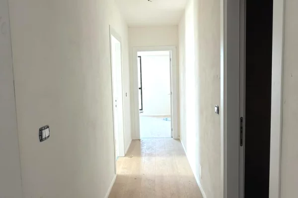 Shtepi ne shitje 1+1 ne Tirane - 130,000 Euro