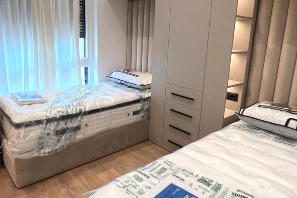 Shtepi me qera Apartament ne Tirane, 2+1, Mobilimi E mobiluar, Pagesa 100,000  Leke.
