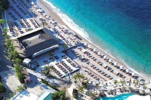 Shtepi ne shitje Apartament ne Himare, 1+1, Mobilimi Bosh, pa mobiluar, Pagesa 161,100  Euro.