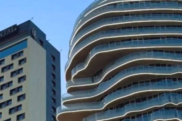 Shtepi ne shitje Apartament ne Tirane, 1+1, Mobilimi Bosh, pa mobiluar, Pagesa 450,000  Euro.
