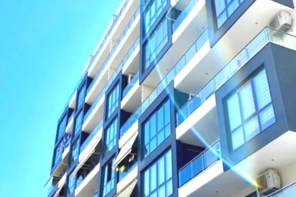 Shtepi ne shitje Apartament ne Tirane, 2+1, Mobilimi Bosh, pa mobiluar, Pagesa 20,800,000  Leke.