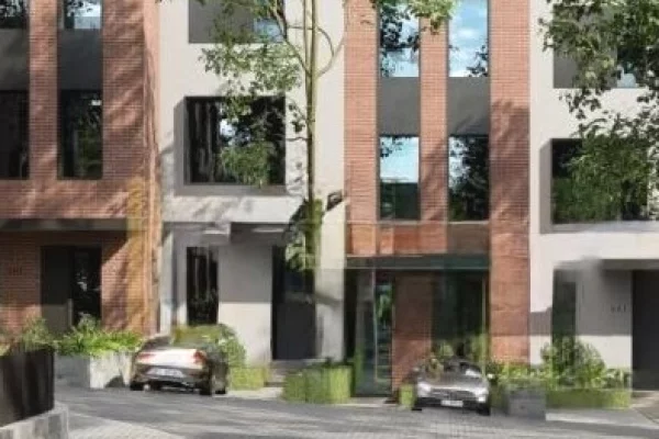 Shtepi ne shitje Duplex(shtepi me 2 kate) ne Tirane, 3+1, Mobilimi Bosh, pa mobiluar, Pagesa 600,000  Euro.