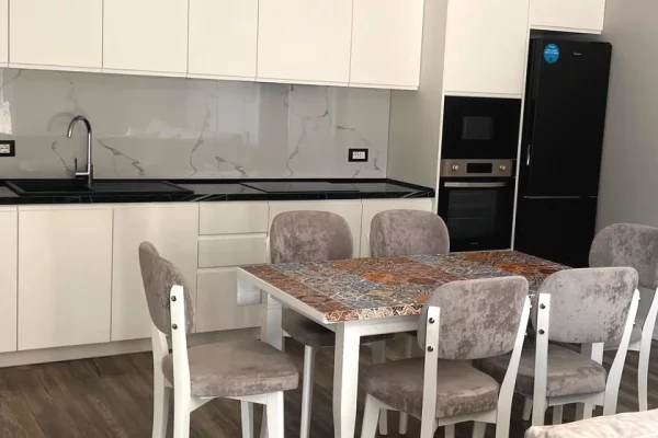 🏡 JEPET ME QIRA APARTAMENT 2+1 + 🅿️ PARKIM – PORCELAN