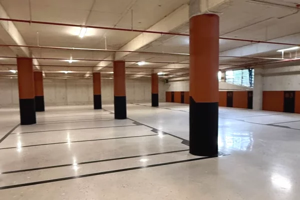 🏢 JEPET ME QIRA | SHOWROOM 3,500 m2