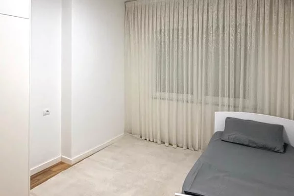Shtepi me qera Apartament ne Tirane, 2+1, Mobilimi E mobiluar, Pagesa 60,000  Leke.