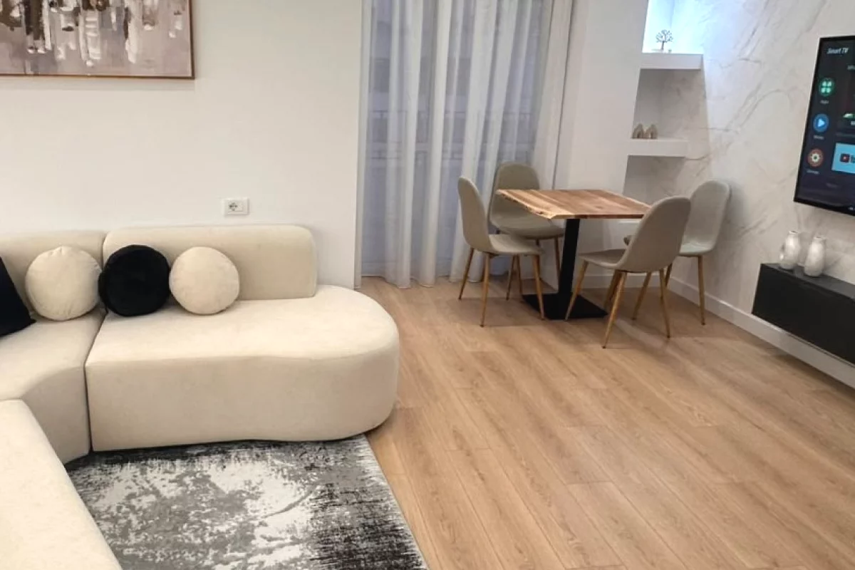 Shtepi ne shitje Apartament ne Tirane, 1+1, Mobilimi E mobiluar, Pagesa 11,500,000  Leke.