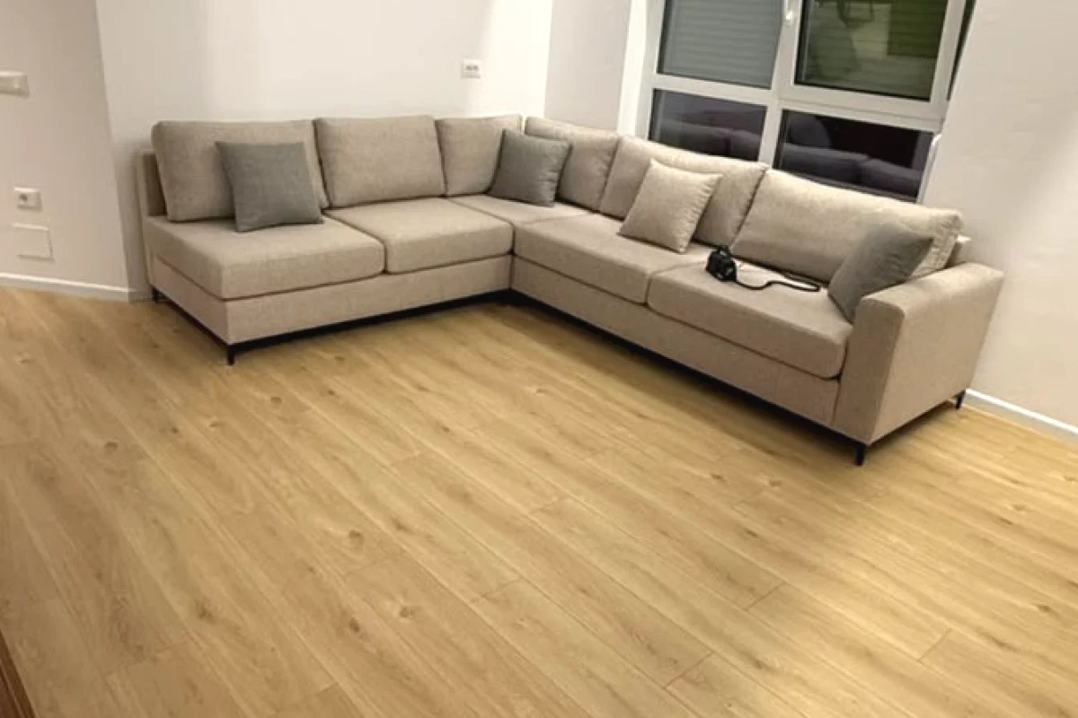 Shtepi me qera Apartament ne Tirane, 2+1, Mobilimi E mobiluar, Pagesa 60,000  Leke.
