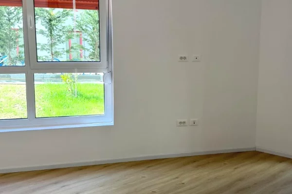 Shtepi me qera Apartament ne Tirane, 1+1, Mobilimi E mobiluar, Pagesa 40,000  Leke.