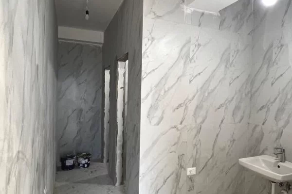 🏢 JEPET ME QIRA – AMBIENT BIZNESI 200 m2 | ALI DEM, TEK KADIU